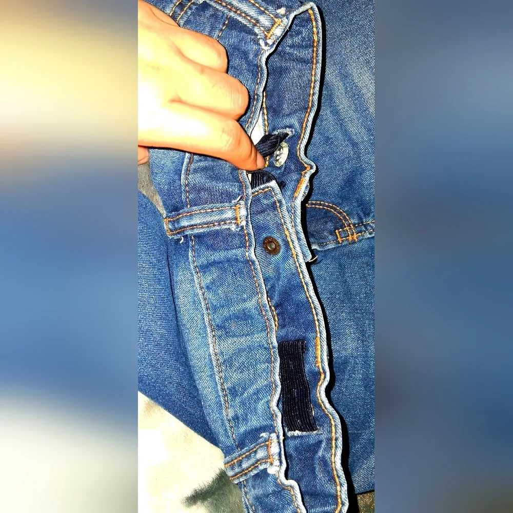 Old Navy Classic Blue Women's Skinny Jeans - Picture 14 of 16